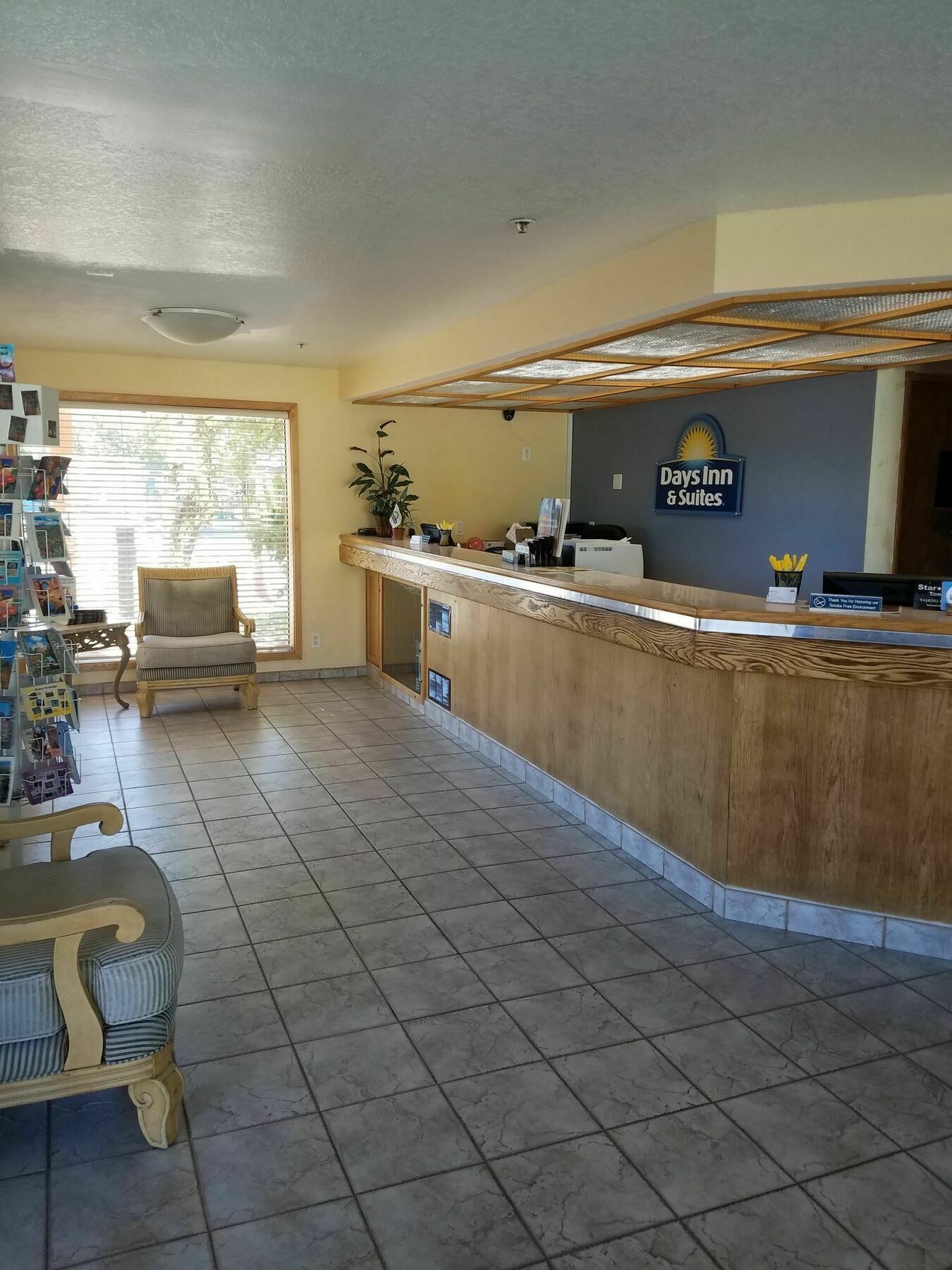 Days Inn & Suites By Wyndham Kanab Bagian luar foto